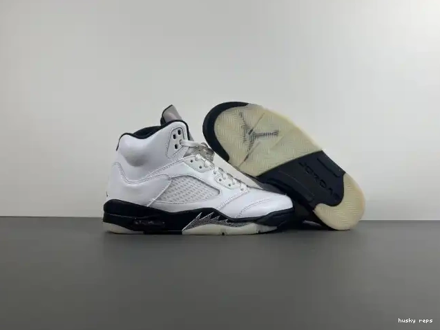 Cheap Husky AIR DD0587-110 5 RETRO JORDAN 'WHITE BLACK' 0625